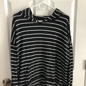 American Eagle Outfitters Black and White Striped Sweater